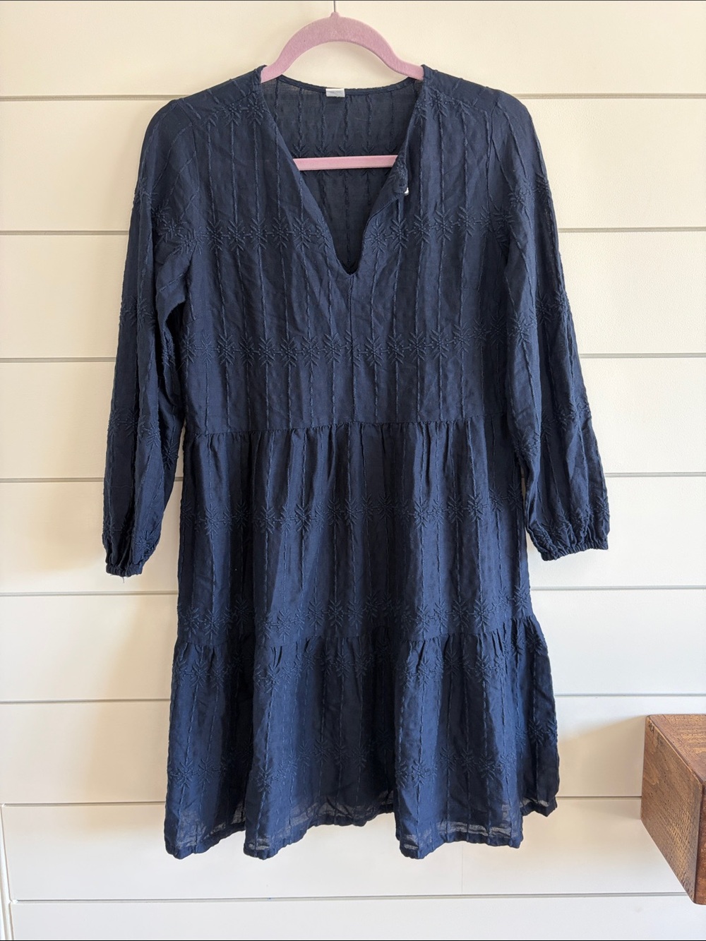 Old Navy Embroidered V-Neck Tiered Long-Sleeve Dress Size XS